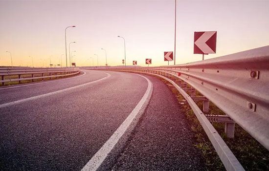 熱收縮膜包裝機(jī)工藝流程